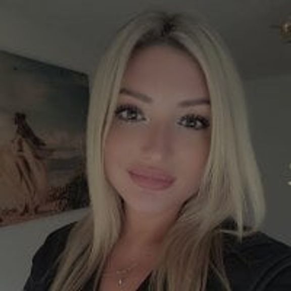 Blondie_Sasha