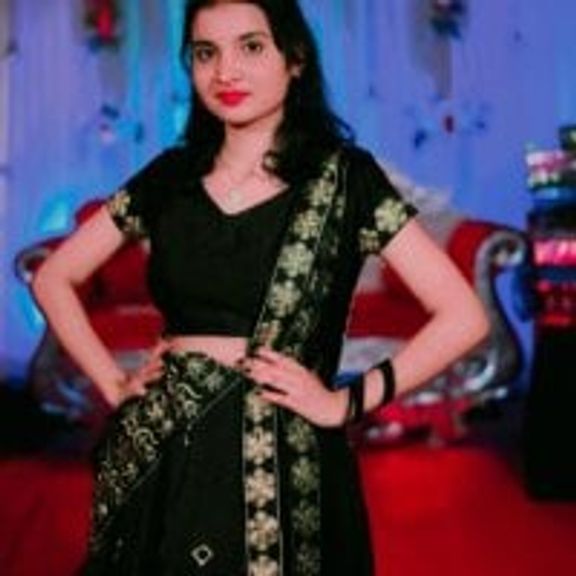 Hot-Soniya733