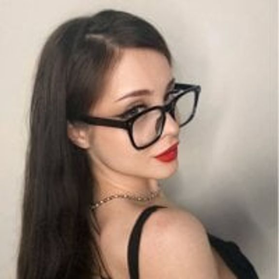 PretyLaura
