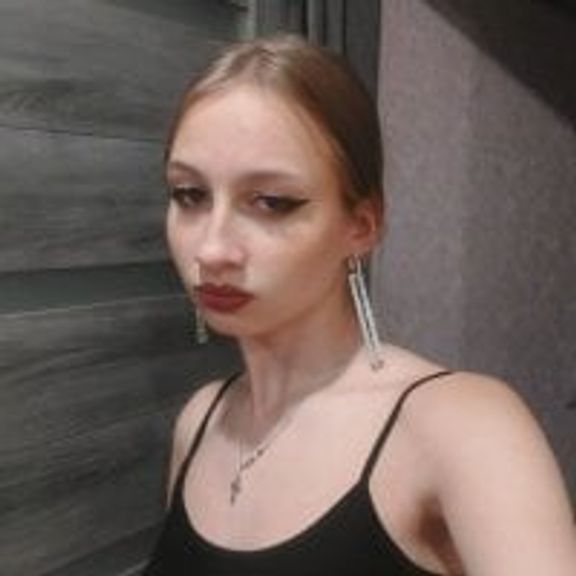 GloriaHil