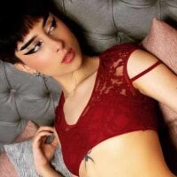 Emmaa_Rose_