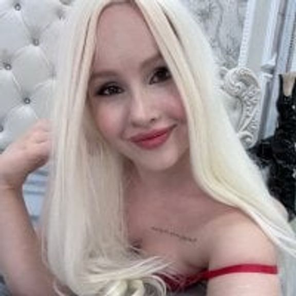 EllieFrosty_