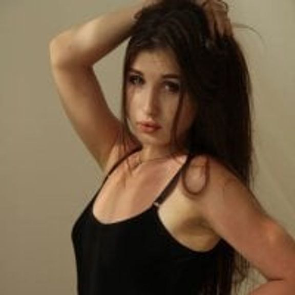 Arina_Nell