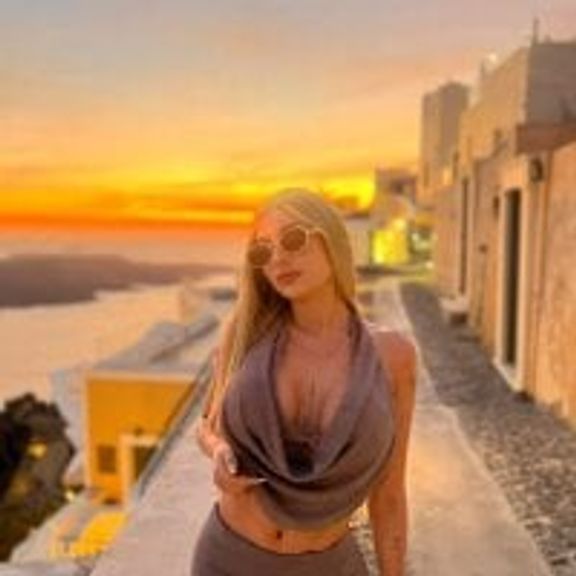 MiaStorm__