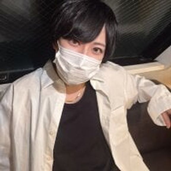 adult_king_69