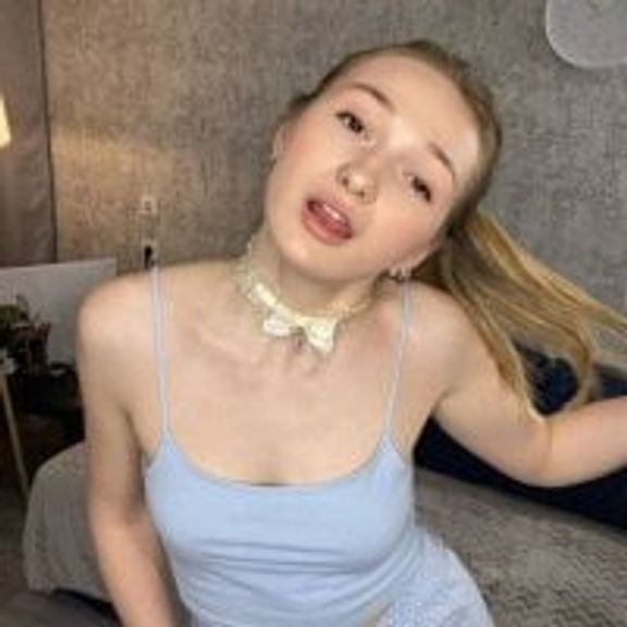 Charming_Doll