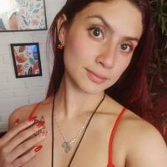 red_cherryy_