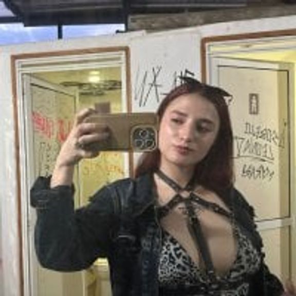 Megan19__