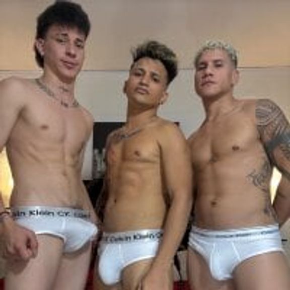 nakedfoam1