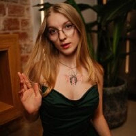 EvaBllake_