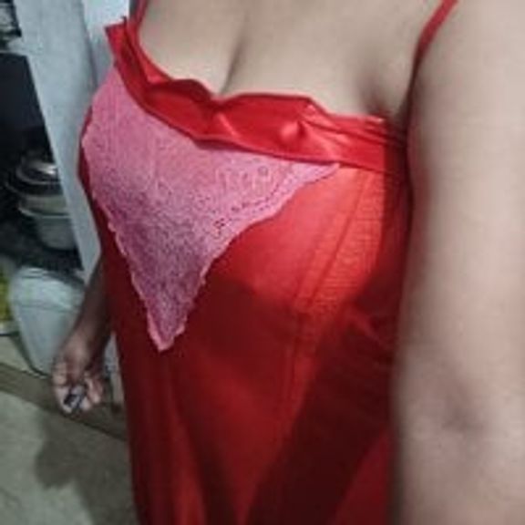 Lusty-radhika