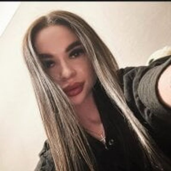NakedQueenX