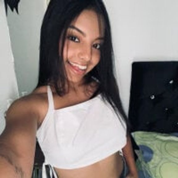 allyson_petite