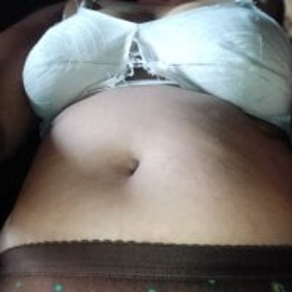 Puja_bhabhi_hot