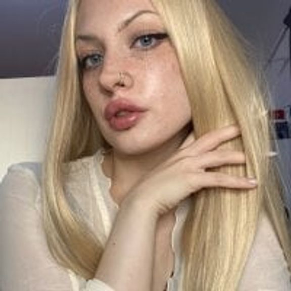 LolaBrattySweetie