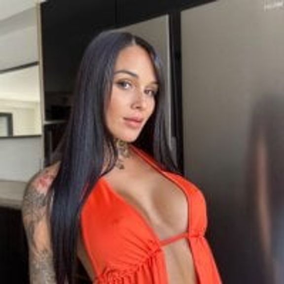 mialovee16