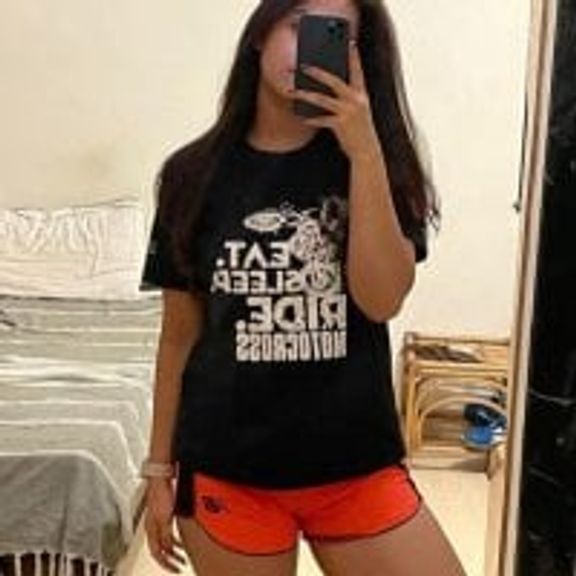 Shalini77