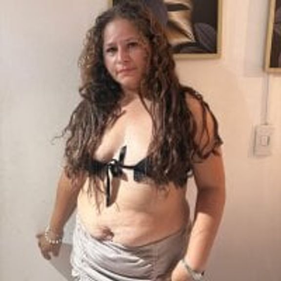 ALICIA_REYES_