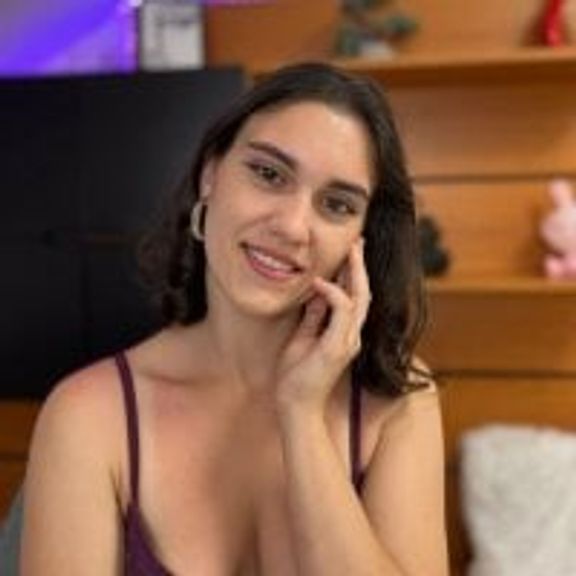 IzzyMonro