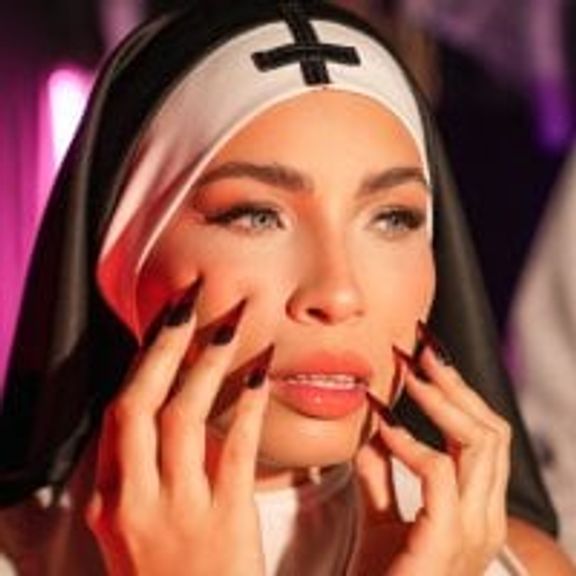 Mia_Parissi