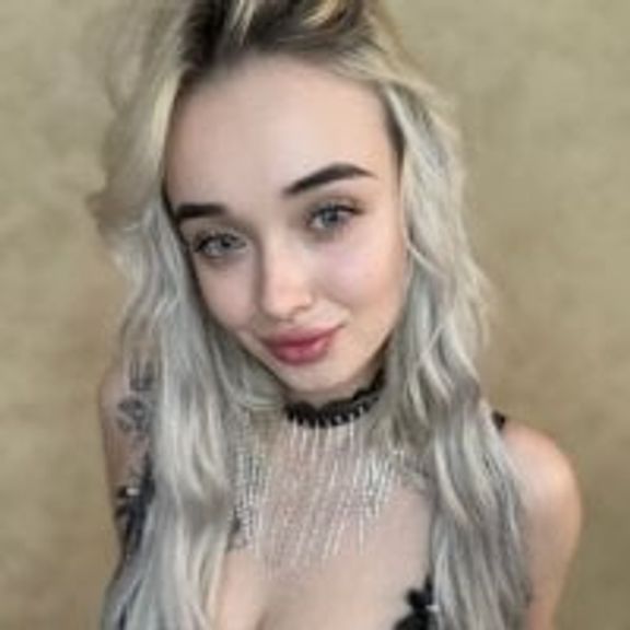 Ashley_S