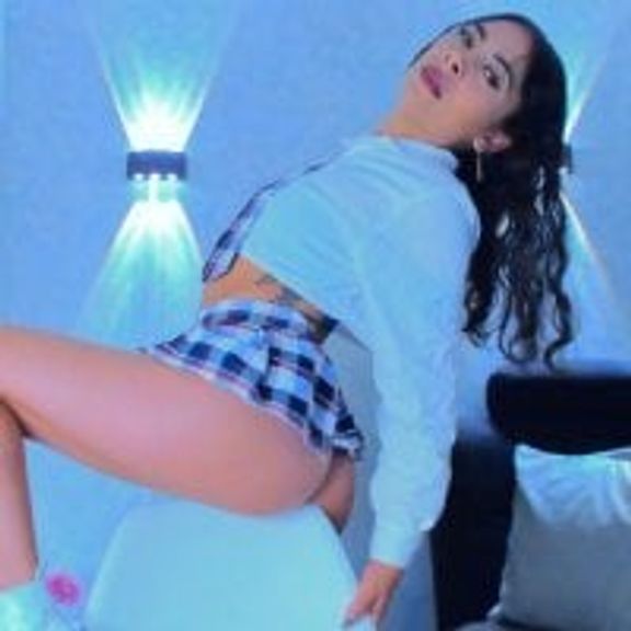 emma-hiill