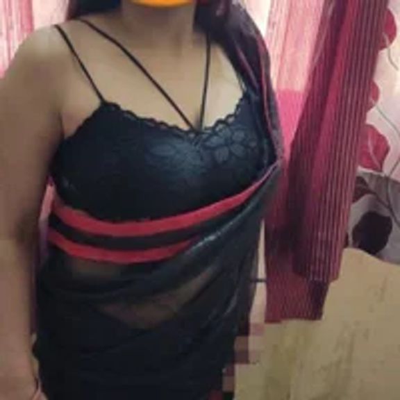 Sexy_mahira01
