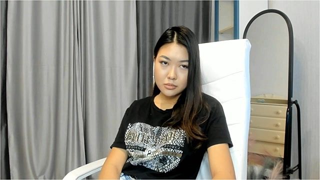 kira_jay