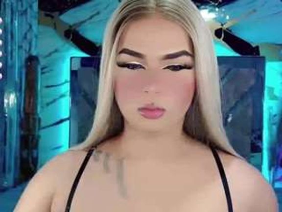 miss-adriana