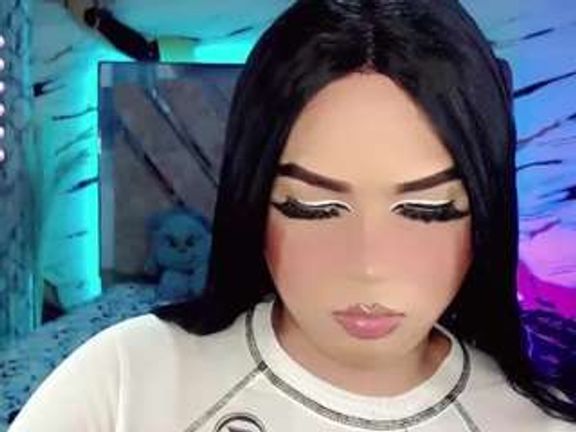 miss-adriana