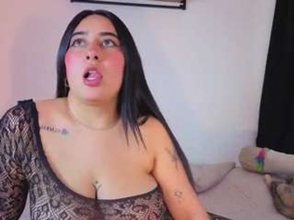 SerennaHotty_