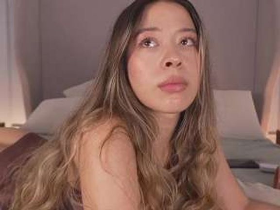 Chloe Dee