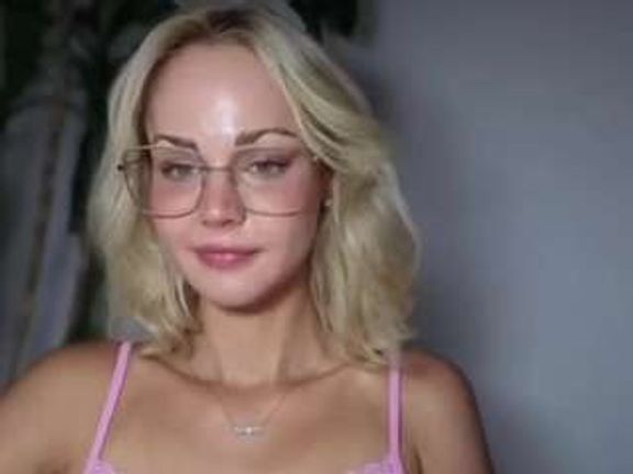 LexieBlonde