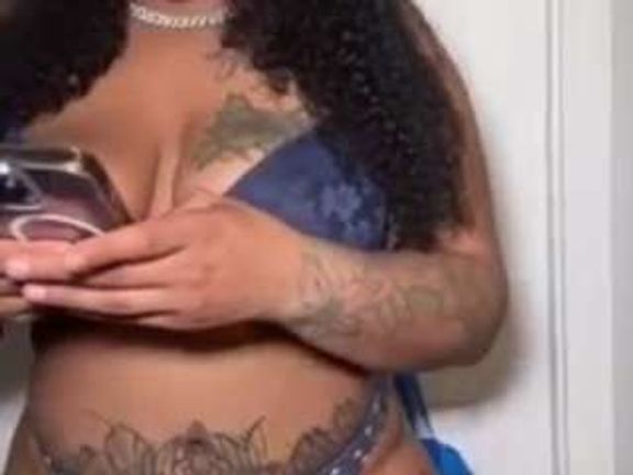 LaylaRed