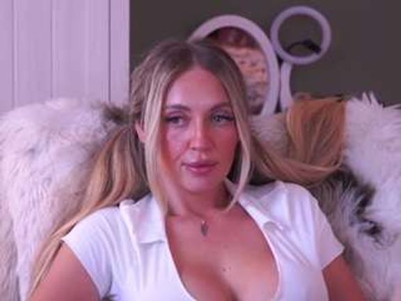 Joannee
