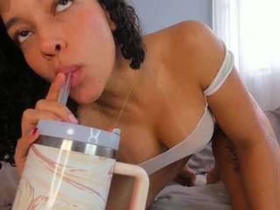 mollyybloom