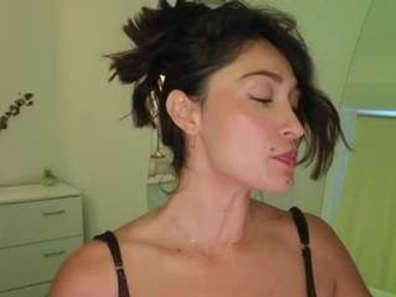 azaleiia