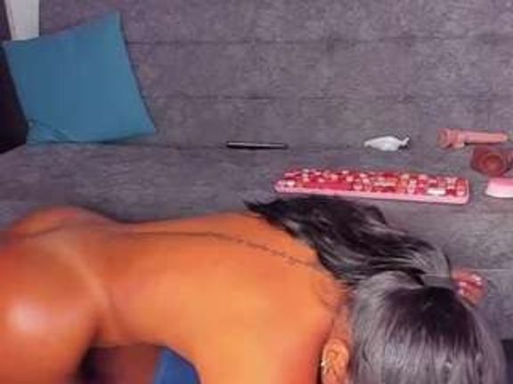 BUSTY PUTONA RELOADED