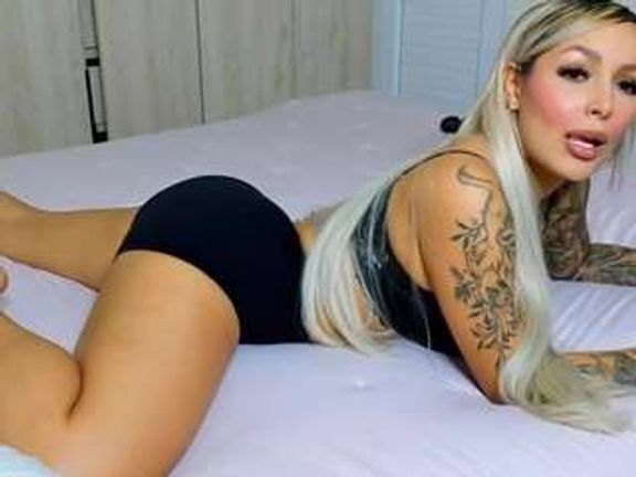 mia-hott