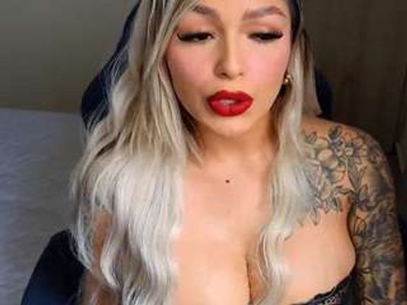 mia-hott