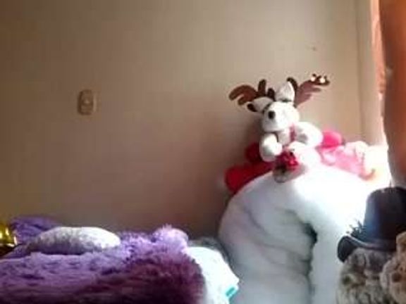 rubia_oficialmilf