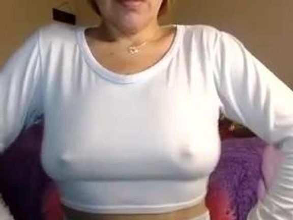 rubia_oficialmilf