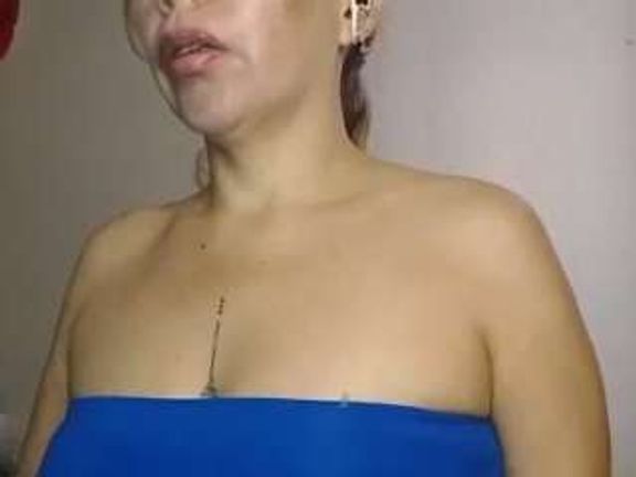 rubia_oficialmilf