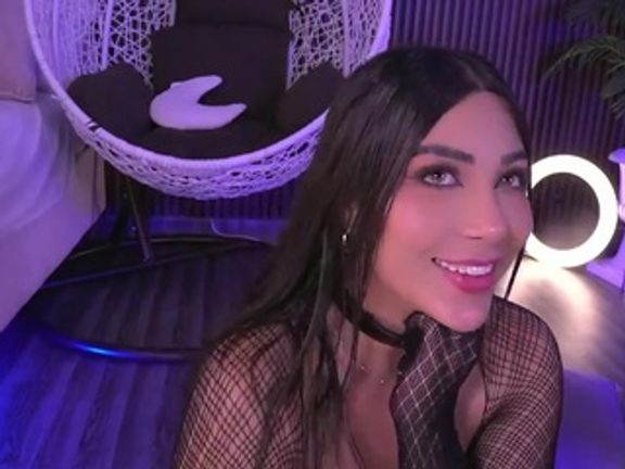 Dakota-Lee