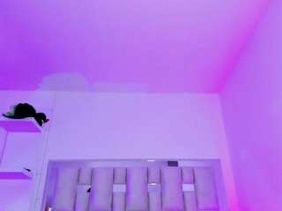 emili-clark