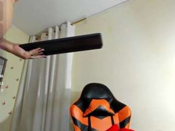 scarlethit