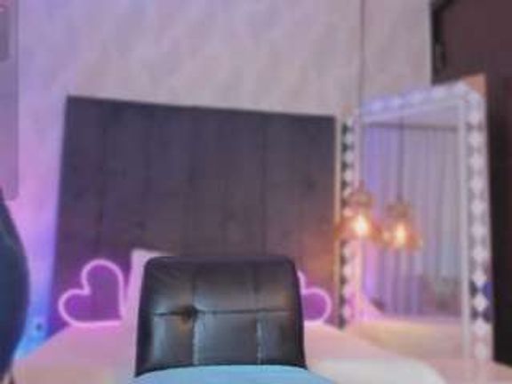 Mia-hazel22