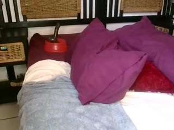 Thickassophiasquirts