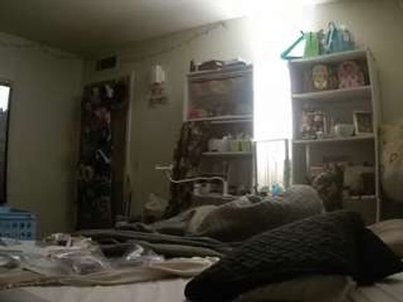 voyeurcam freakyfeline 01