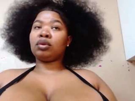 HUGE42DD